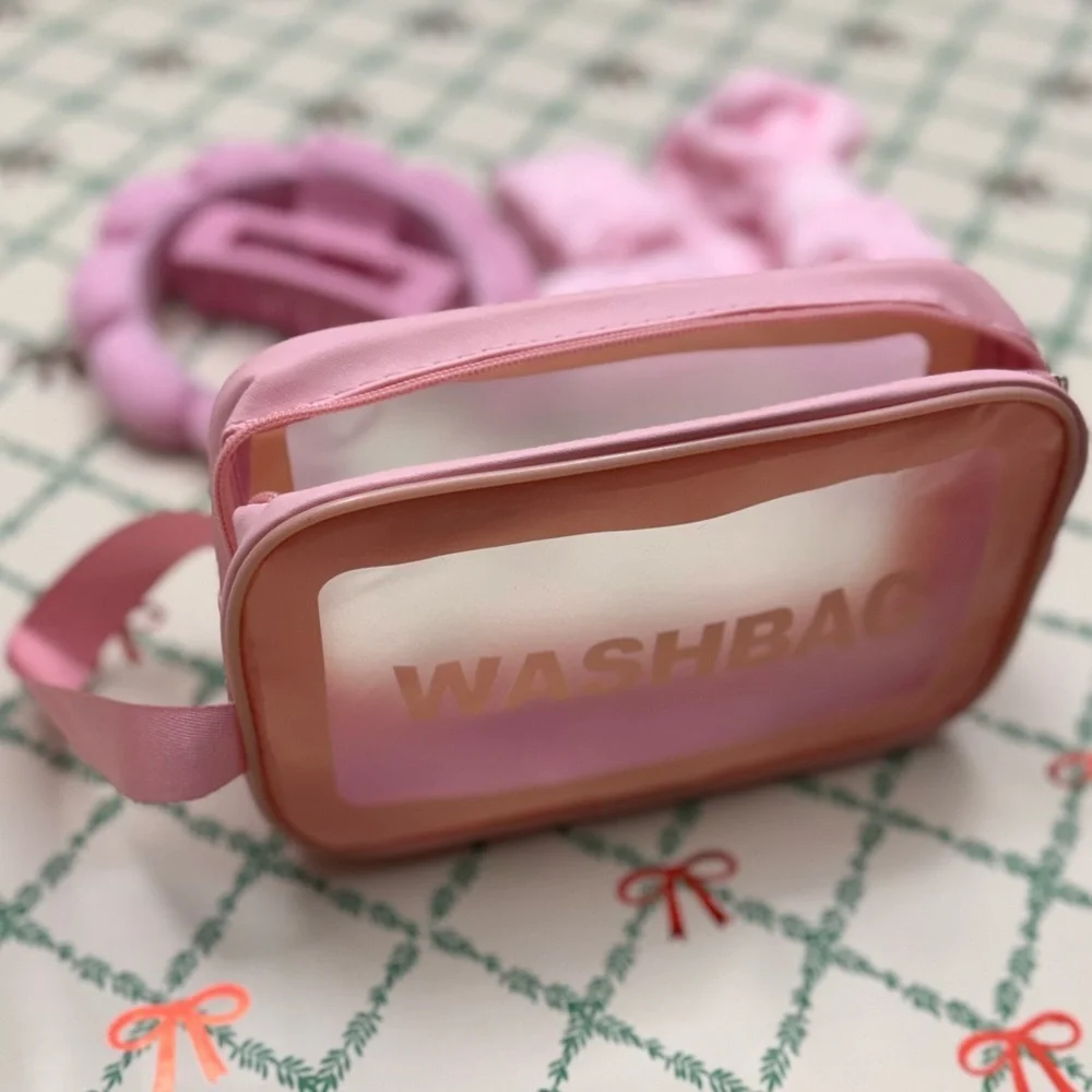 Cute pink self-care / beauty accessories set 💕